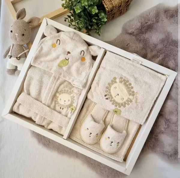 Turkish-3-piece-baby-towel-service-bebitof حوله نوزاد